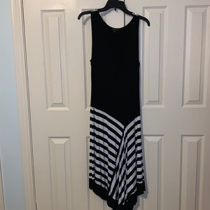 Super cute and flattering casual dress